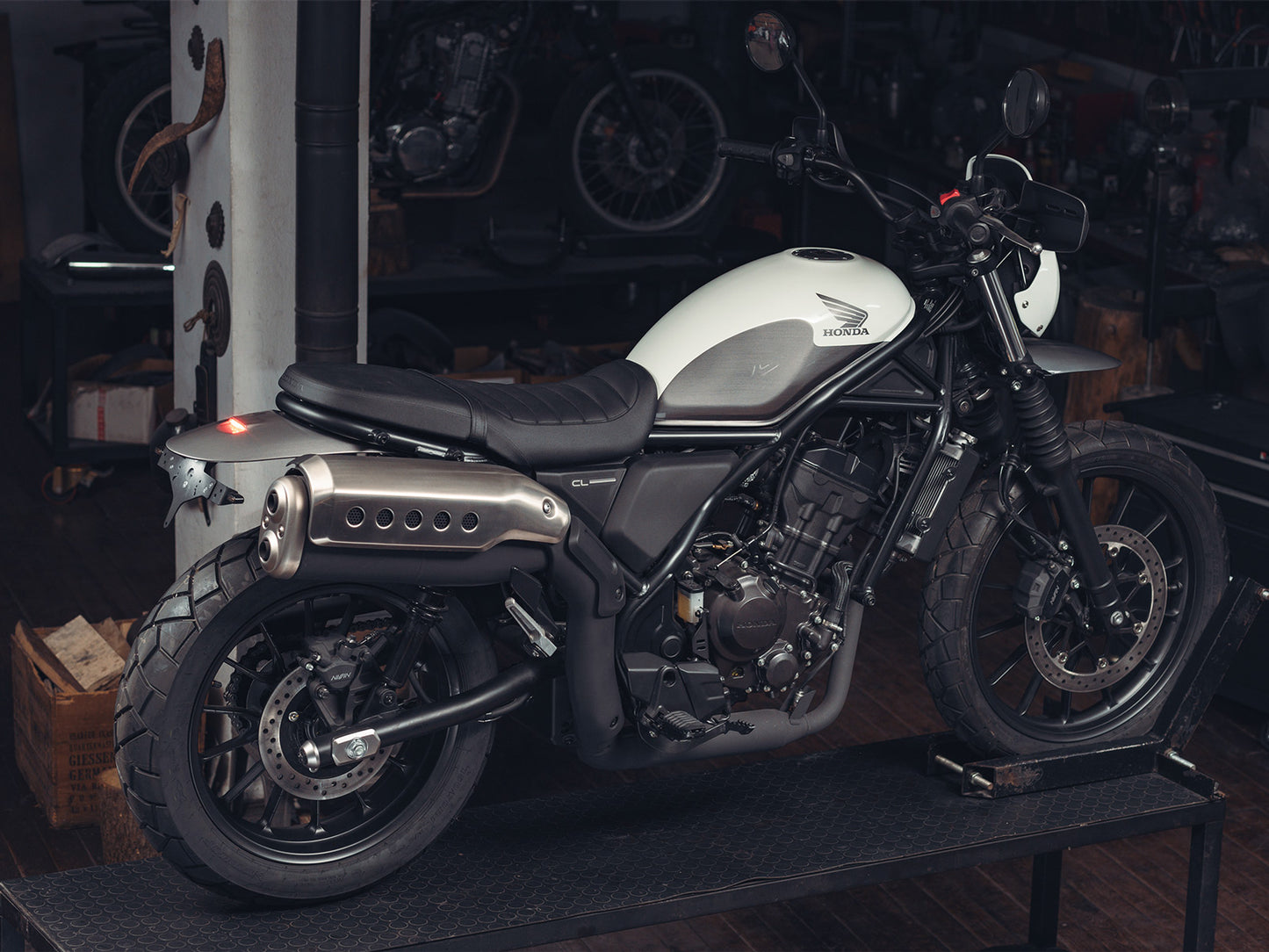 Honda CL250 Rear Mudguard Tail Tidy image gallery Glossy Black Real life on motorcycle general
