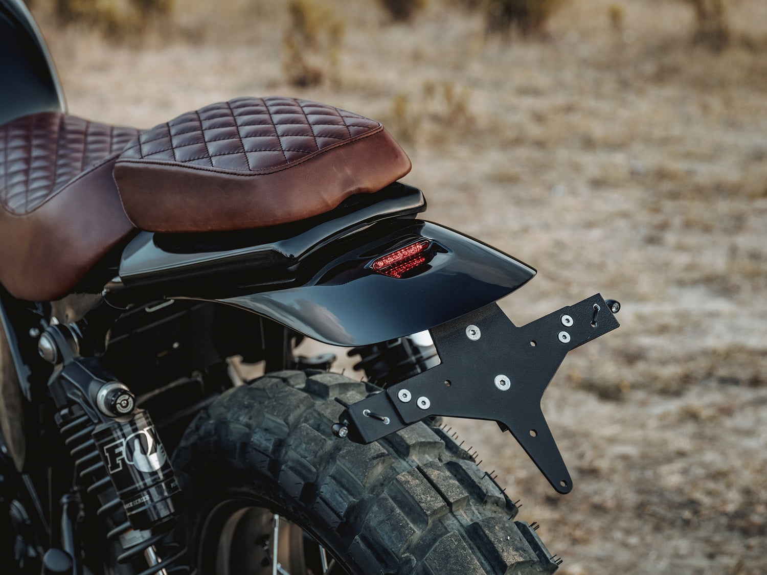 Triumph Street Scrambler rear mudguard Seat