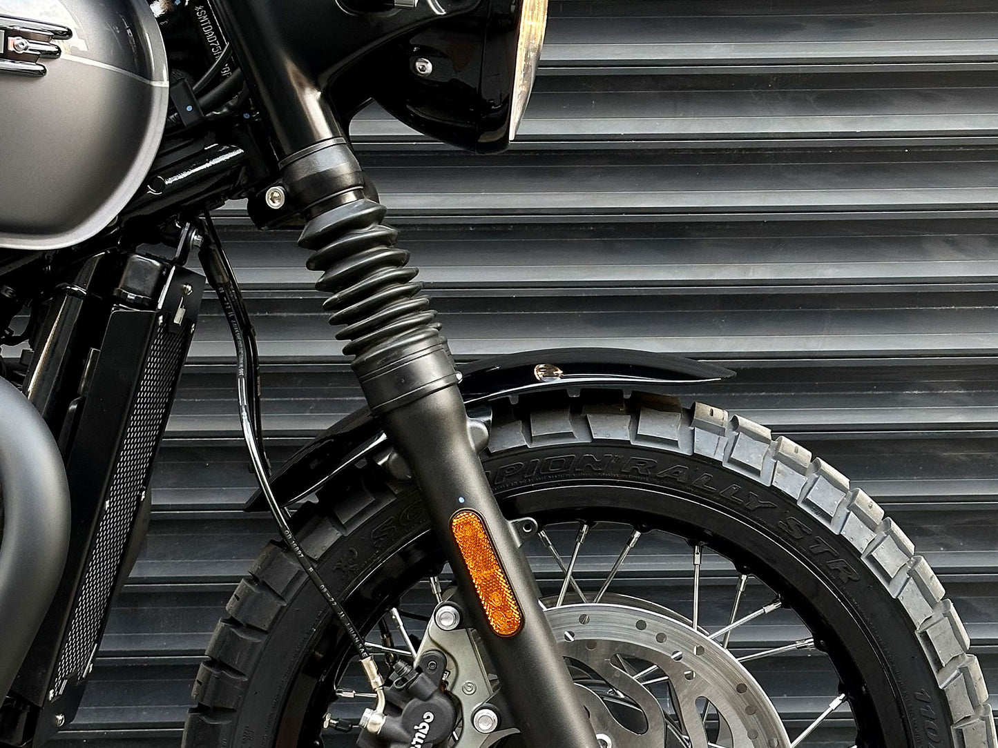 Triumph Street Twin, Street Cup, Speed Twin900 Front Fender Slim Glossy Black Pre 2021