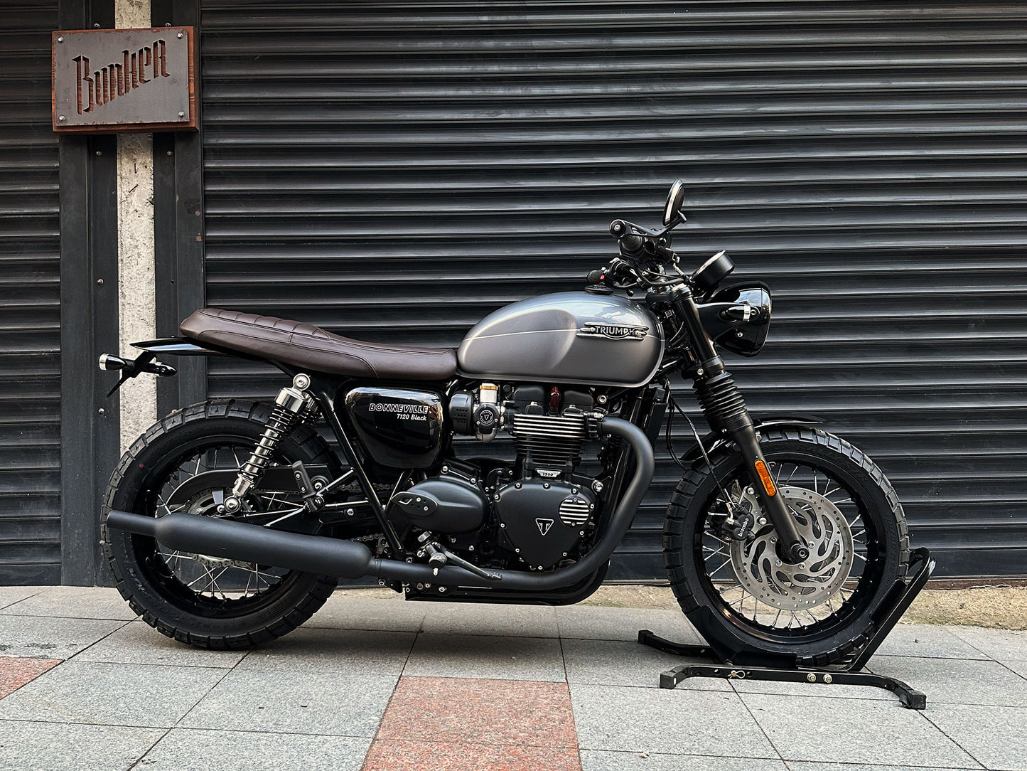Triumph Street Twin, Street Cup, Speed Twin900 Front Fender Slim Glossy Black Pre 2021