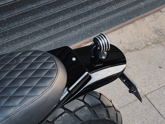 Triumph Classics Slim Rear Fender and Tail Tidy Retro Stop
