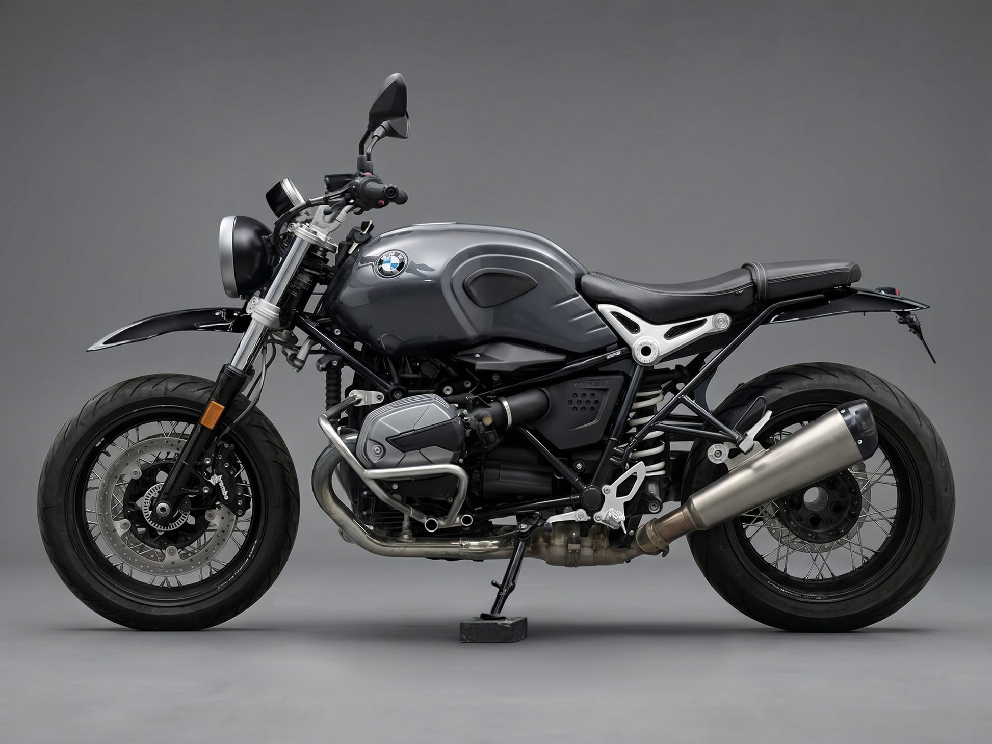 Bmw r ninet headlight with a studio background custom front fender and Rear Fender