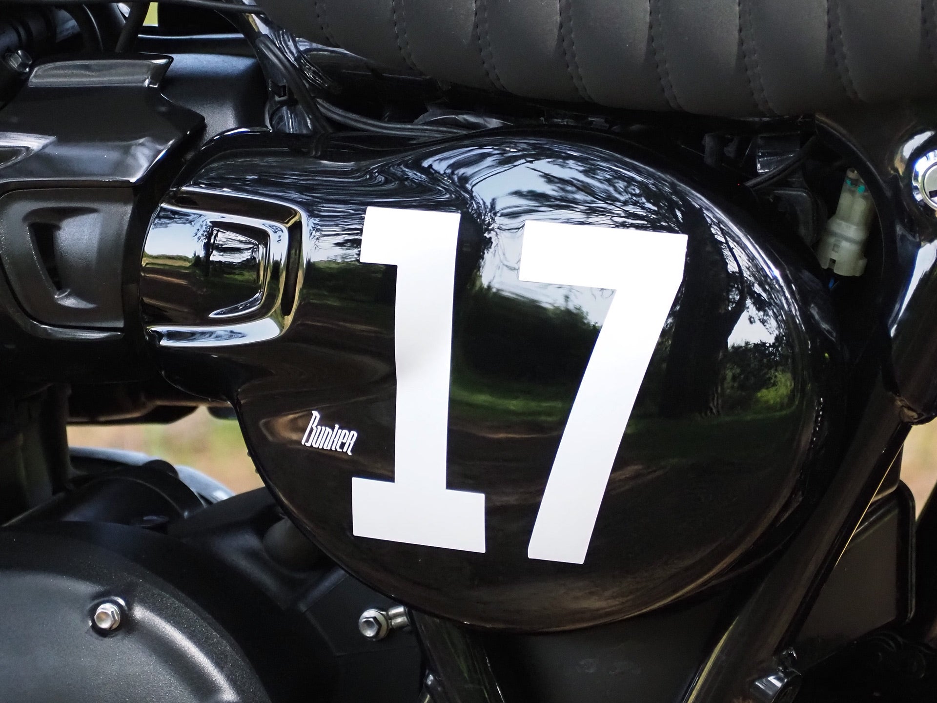 Triumph Street Scrambler PA12 Numberplate Side cover Left 17 number close up panel 17